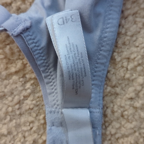 Motherhood Maternity Intimates Lace Nursing Bra No Wires Size 34D - Picture 7 of 10